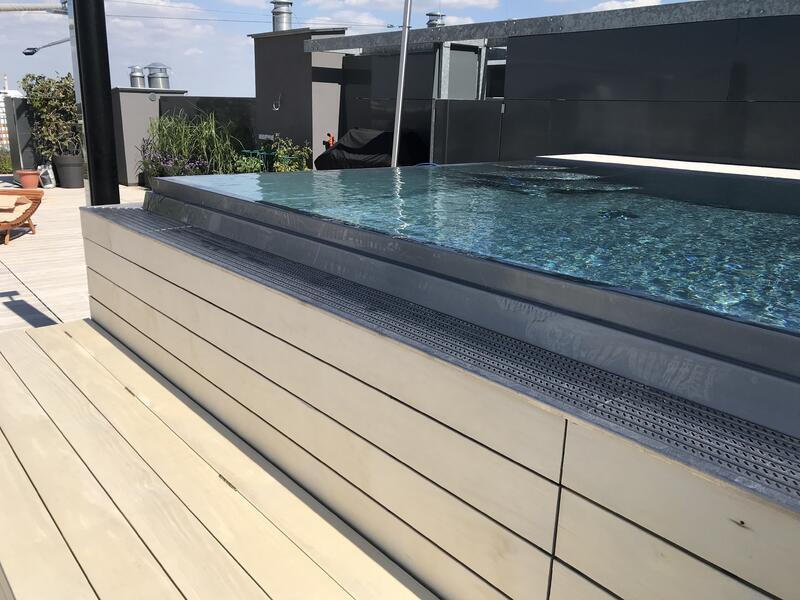 Edelstahl - Infinitypool